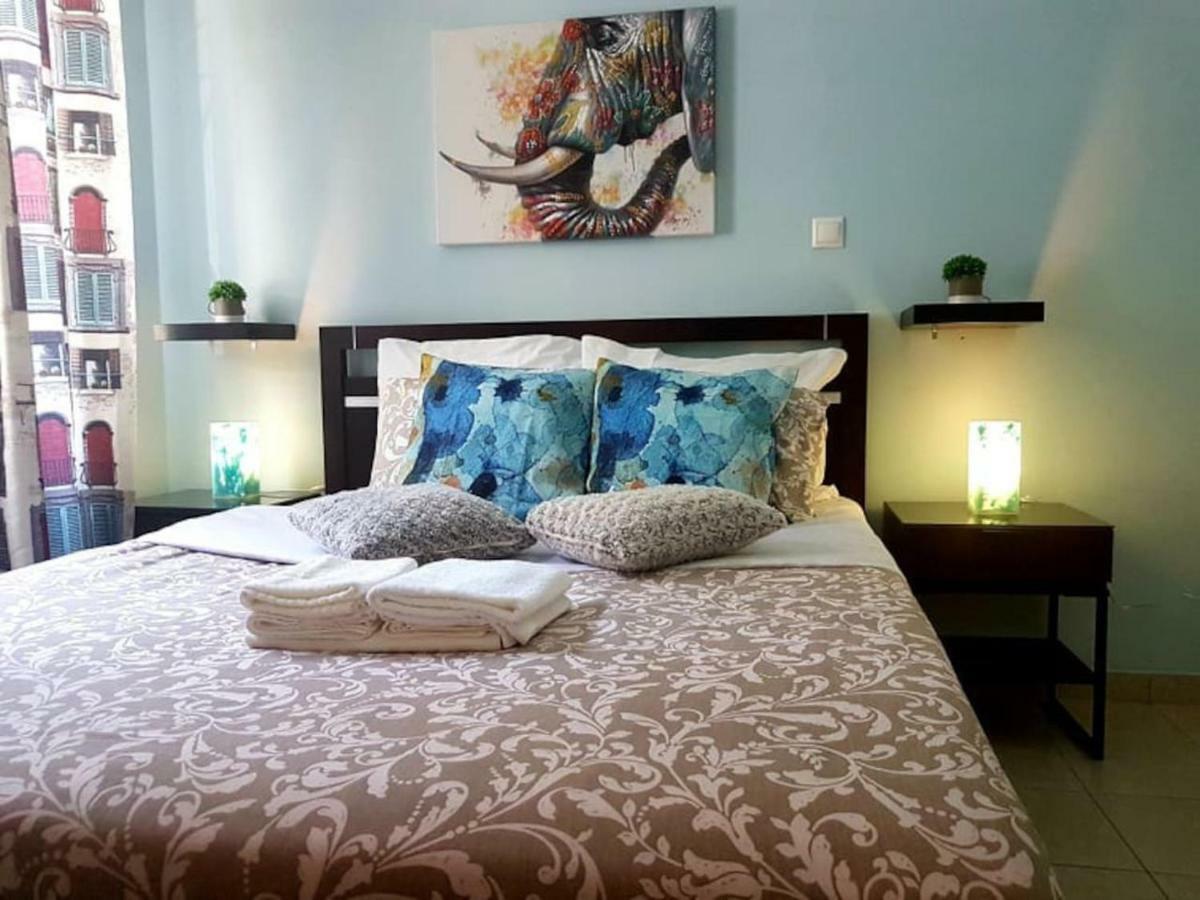 Cozy Apartment Near Monastiraki Atene Esterno foto
